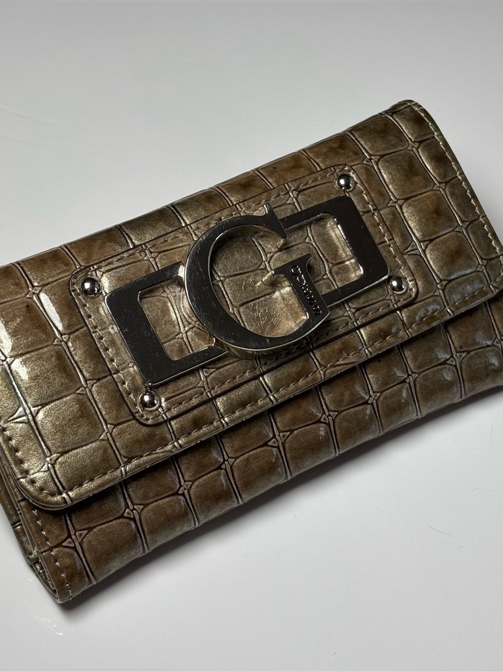 Vintage Y2K G by GUESS Metallic Croc-Embossed Wallet Bronze Leather Clutch